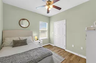 5419 Ave N 1/2, Galveston, TX 77551 - Photo 33