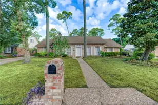5810 Boyce Springs Dr, Houston, TX 77066 - Photo 1