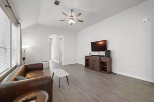 19818 Upper Canyon Ct, Cypress, TX 77433 - Photo 5