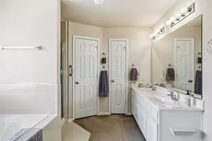 8435 Windy Thicket Ln, Cypress, TX 77433 - Photo 15