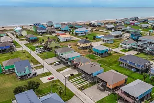 869 Surfview Rd, Port Bolivar, TX 77650 - Photo 31