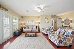 869 Surfview Rd, Port Bolivar, TX 77650 - Photo 5