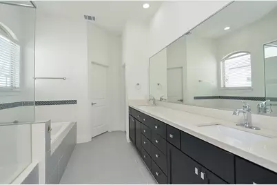 1245 Bonner Street #B, Houston, TX 77007 - Photo 29