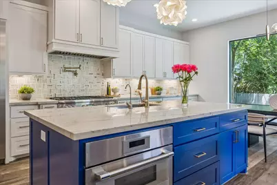 4532 Mimosa Drive, Bellaire, TX 77401 - Photo 13