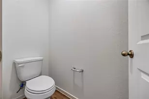 5206 Greengrass Willow Wy, Houston, TX 77048 - Photo 11