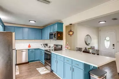 2222 73rd Street, Galveston, TX 77551 - Photo 11