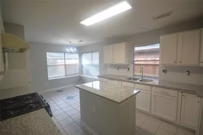 1622 Regal Blue Court, Fresno, TX 77545 - Photo 9