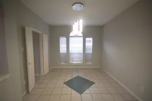 1622 Regal Blue Ct, Fresno, TX 77545 - Photo 5