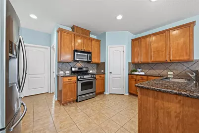 8219 Terrace Brook Drive, Houston, TX 77040 - Photo 5
