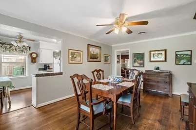 5007 Creekbend Drive, Houston, TX 77035 - Photo 11