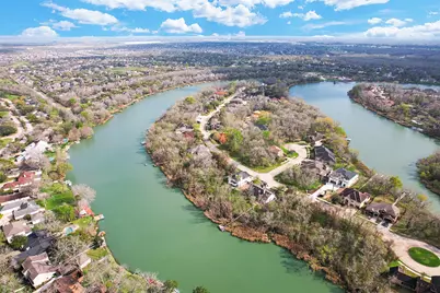 226 Jade Pointe, Missouri City, TX 77459 - Photo 3