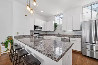 939 Colorado Street #13, Houston, TX 77007 - Photo 3