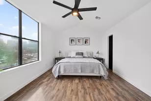 939 Colorado St, Houston, TX 77007 - Photo 15