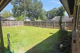 1203 Mooney Rd, Houston, TX 77037 - Photo 19