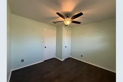 106 S Magnolia Street, Lake Jackson, TX 77566 - Photo 11