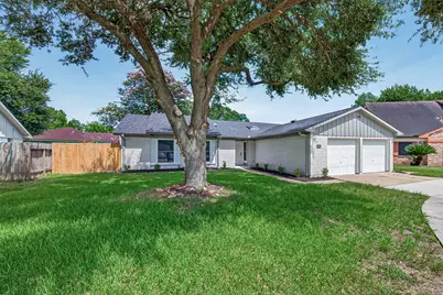 15823 Kueben Lane, Houston, TX 77489 - Photo 1