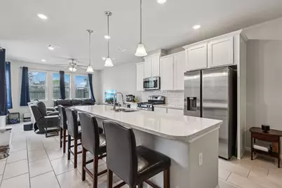 7333 Hinsdale Drive, Pasadena, TX 77505 - Photo 3