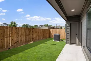 1614 Ojeman Rd, Houston, TX 77055 - Photo 3