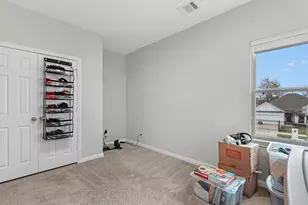 8407 James Franklin St, Houston, TX 77088 - Photo 19