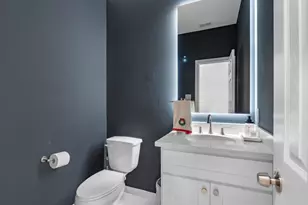 8407 James Franklin St, Houston, TX 77088 - Photo 13