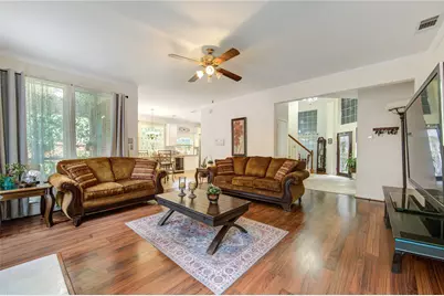 10030 Briarpark Trail Lane, Houston, TX 77064 - Photo 11