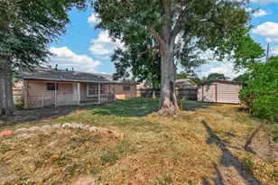 10706 Thorncliff Dr, Humble, TX 77396 - Photo 25