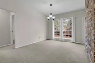 10 Treadwell Pl, The Woodlands, TX 77381 - Photo 11