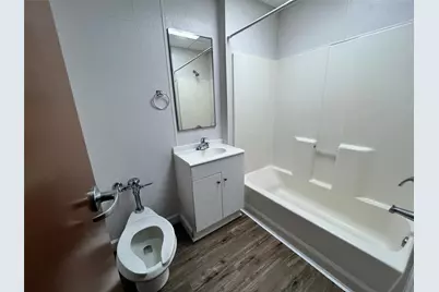 2011 N State Highway 75 N #D, Huntsville, TX 77320 - Photo 5