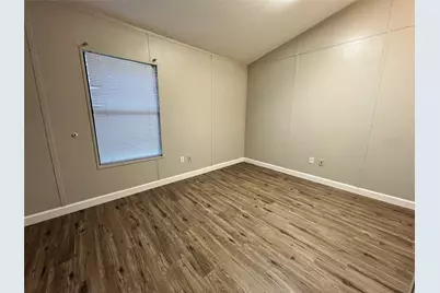 2011 N State Highway 75 N #D, Huntsville, TX 77320 - Photo 7