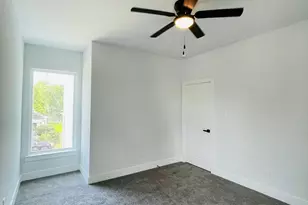 7931 Fowlie St, Houston, TX 77028 - Photo 17