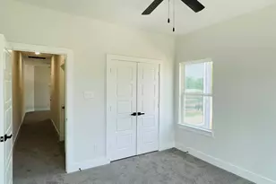 7931 Fowlie St, Houston, TX 77028 - Photo 19