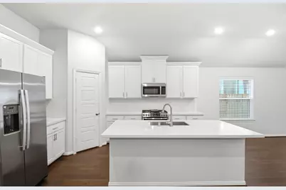 2106 Villa Flora Lane, Friendswood, TX 77546 - Photo 5
