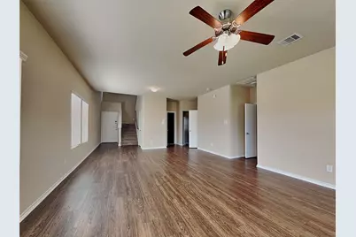 2802 Wisner Circle, Houston, TX 77014 - Photo 3