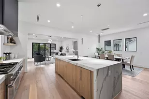 1906 W 14th, Houston, TX 77008 - Photo 13