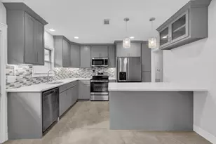 3327 Wentworth St, Houston, TX 77004 - Photo 9