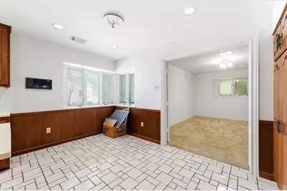 5443 Queensloch Drive, Houston, TX 77096 - Photo 13