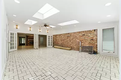 5443 Queensloch Drive, Houston, TX 77096 - Photo 5