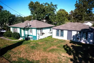 8402 Berwyn Dr, Houston, TX 77037 - Photo 21