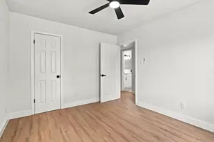 3931 Tiffany Dr, Houston, TX 77045 - Photo 17
