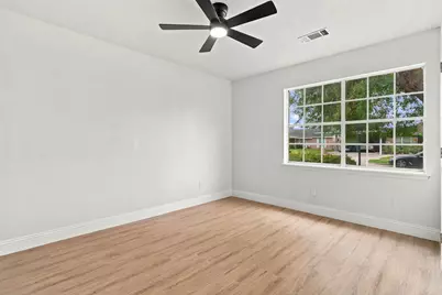 3931 Tiffany Drive, Houston, TX 77045 - Photo 13