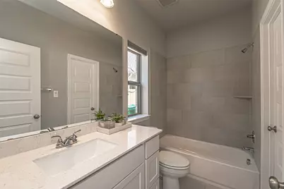 546 Cedar Harbor Court, Conroe, TX 77304 - Photo 9