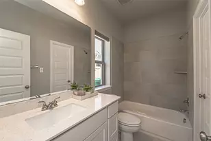 546 Cedar Harbor Ct, Conroe, TX 77304 - Photo 9
