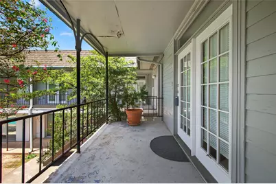 3300 Yorktown Street #16, Houston, TX 77056 - Photo 3