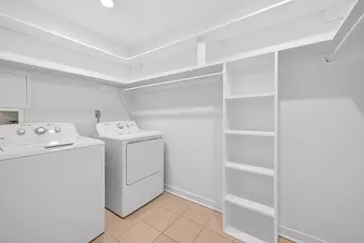 3300 Yorktown Street #16, Houston, TX 77056 - Photo 19