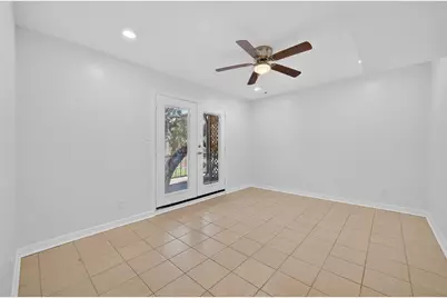3300 Yorktown Street #16, Houston, TX 77056 - Photo 15