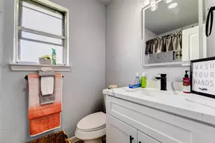 218 S Nugent St, La Porte, TX 77571 - Photo 23