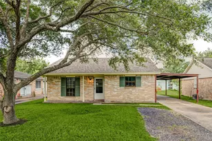 218 S Nugent St, La Porte, TX 77571 - Photo 3