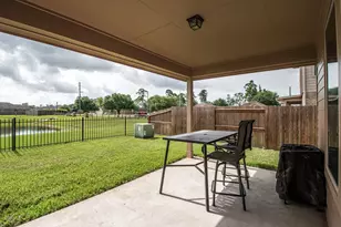 18714 Deer Trace Dr, Crosby, TX 77532 - Photo 5