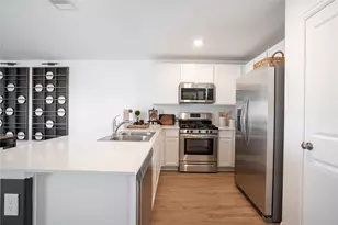 10705 Lavender Cotton Ln, Houston, TX 77016 - Photo 13