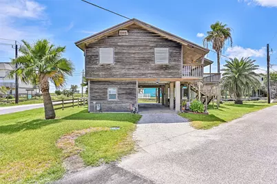 10304 Cloud Lane, Galveston, TX 77554 - Photo 5